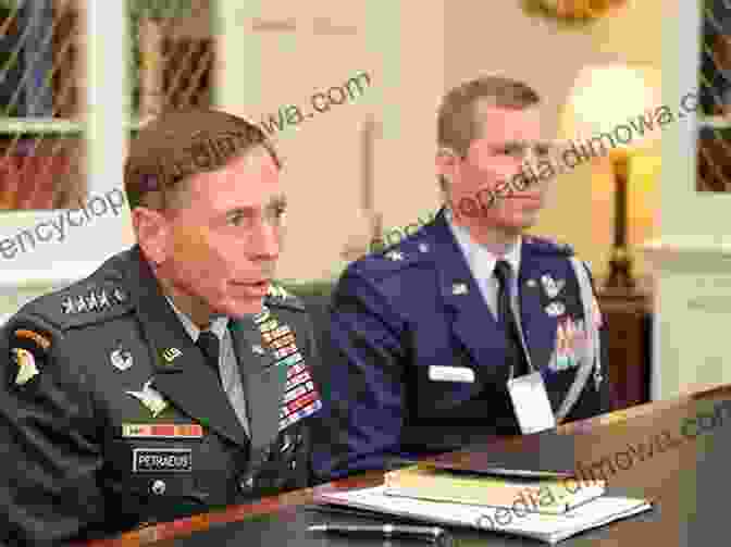 General David Petraeus Addressing An Audience Lafayette: Lessons In Leadership From The Idealist General (World Generals Series)